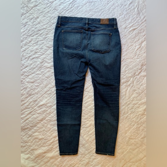 Madewell 10” High Rise Jeans with Adjustable Waist - Picture 6 of 7